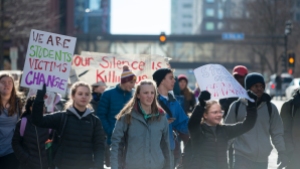 High_school_students_protest_against_gun_violence_and_for_gun_law_reform_(39698775044)
